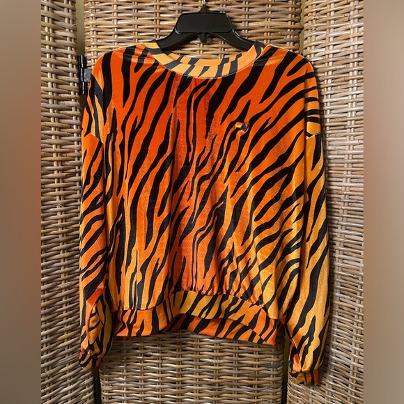 #106 Aviator Nation Classic Velvet Relaxed Tiger Print - Size Small - Picture 4 of 7